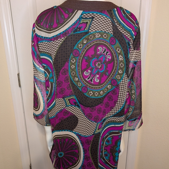 Maggie Barnes Women's XL 14/16 Blouse 3/4 Sleeve Geometric Brown Fuchsia V-Neck - Picture 5 of 7